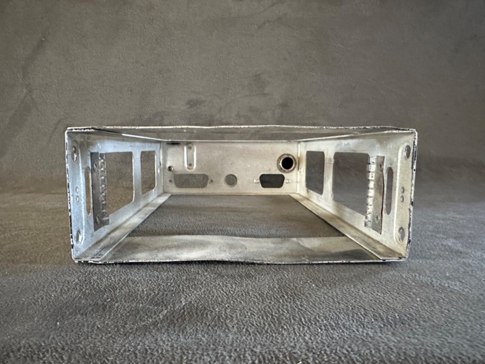 Narco DME-190 TSO Avionics Mount Rack Tray