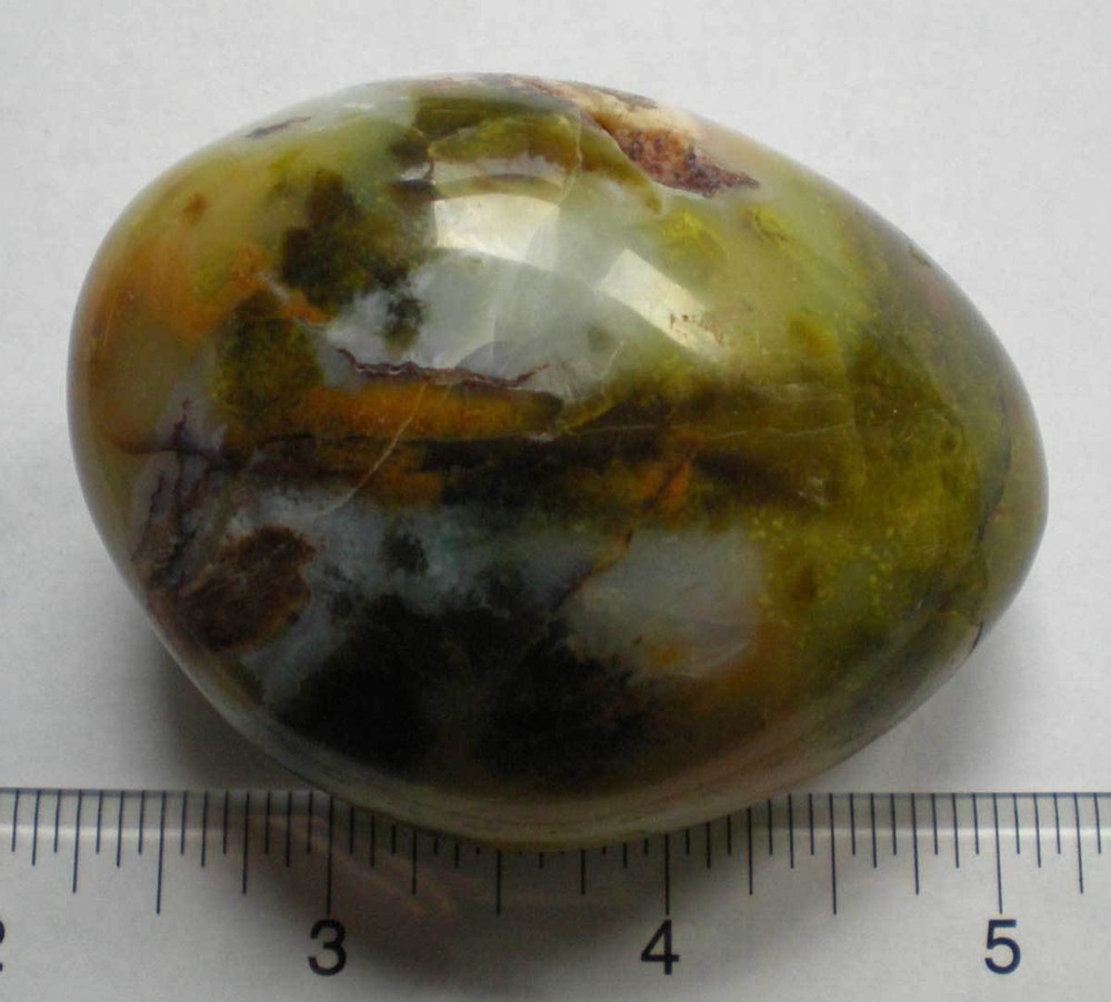 Green Opal Palmstone - Madagascar sc899c