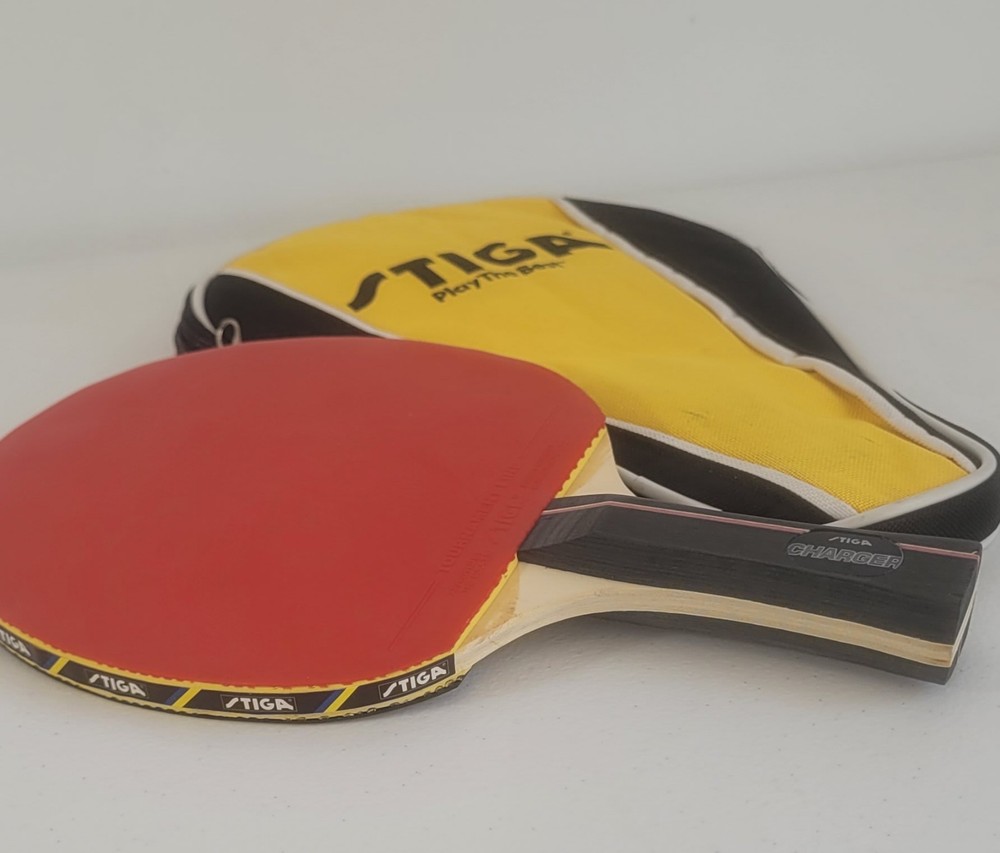 STIGA Table Tennis Paddle with Yellow & Black Case
