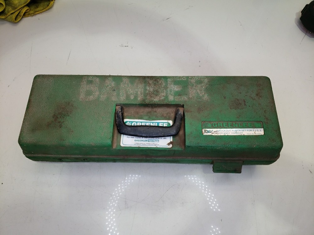 GREENLEE 7304 Knockout Punch Set (Missing ONE)