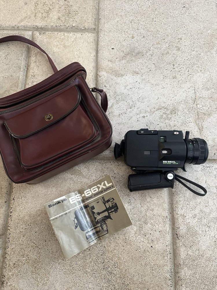 Sankyo ES-66XL Electronic System Camcorder Bundle With Bag And Instructions