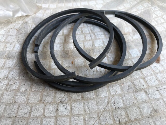 03722139 KIT OIL/COMP RING