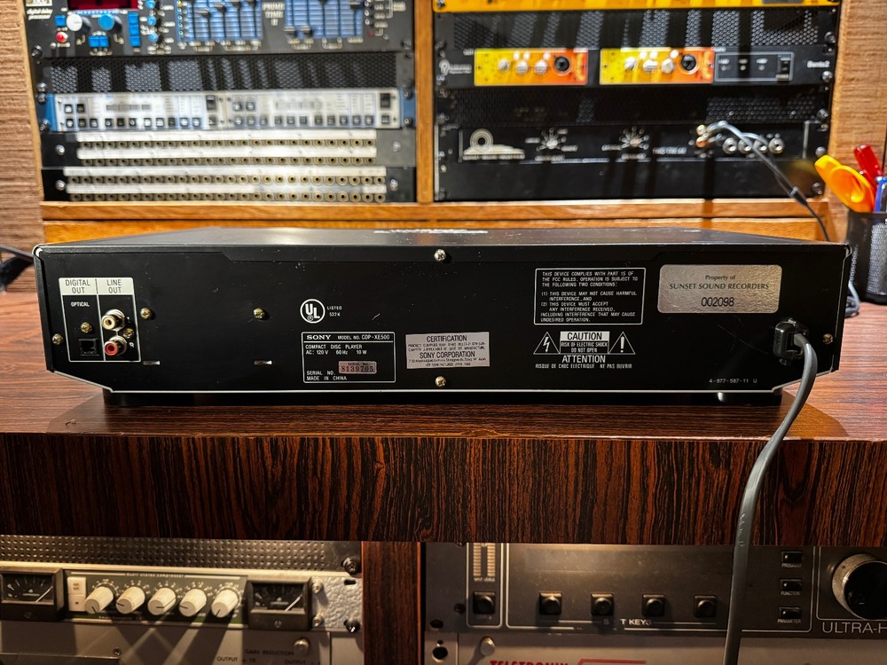 Sony CDP-XE500 CD Player