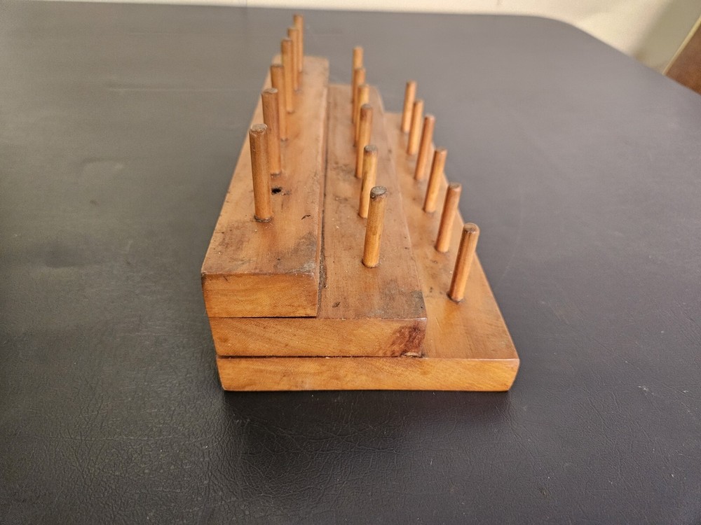 Handmade Spool Rack Wooden Thread Holder, Stepped, Tabletop, 18 Pegs