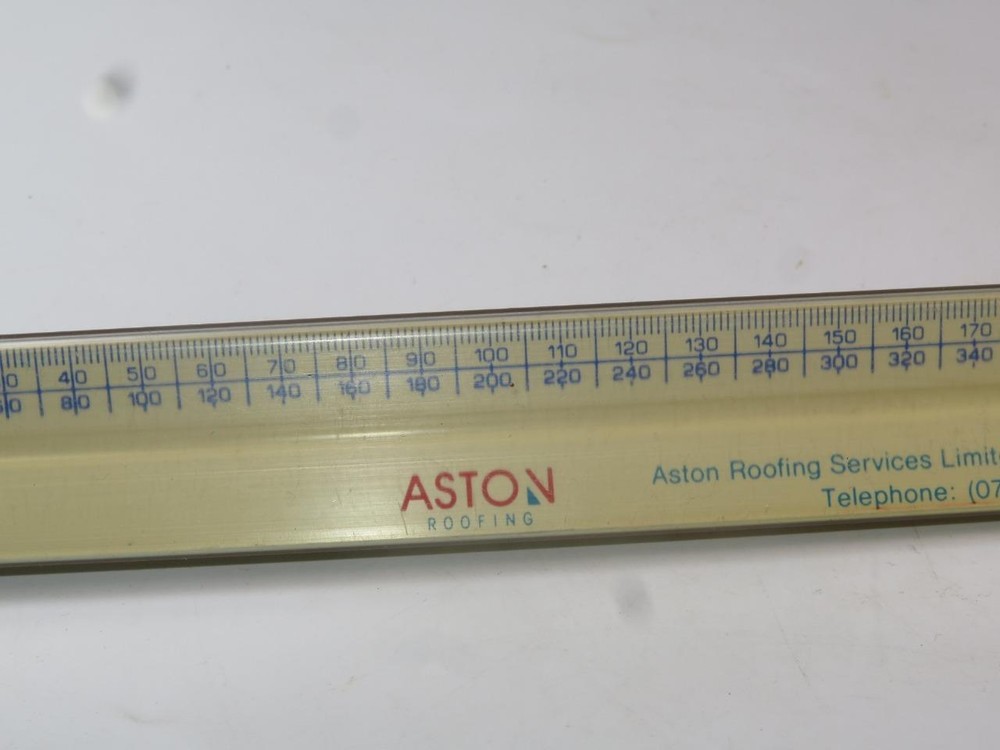 Architect Scale Triangular Ruler (Metric) in Case Aston Roofing