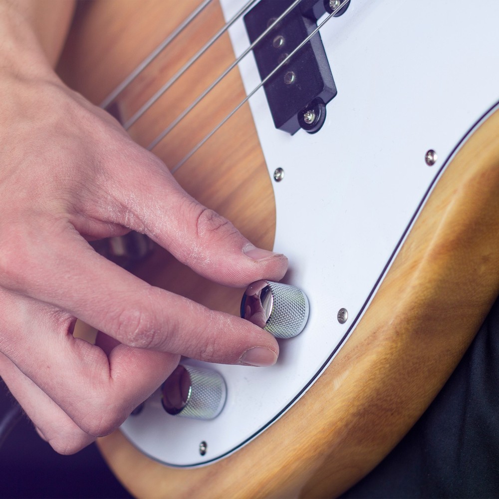 4 PCS Guitar Knobs Metal Volume Tone Control Dome Knobs 1/4" x 1/2" Black