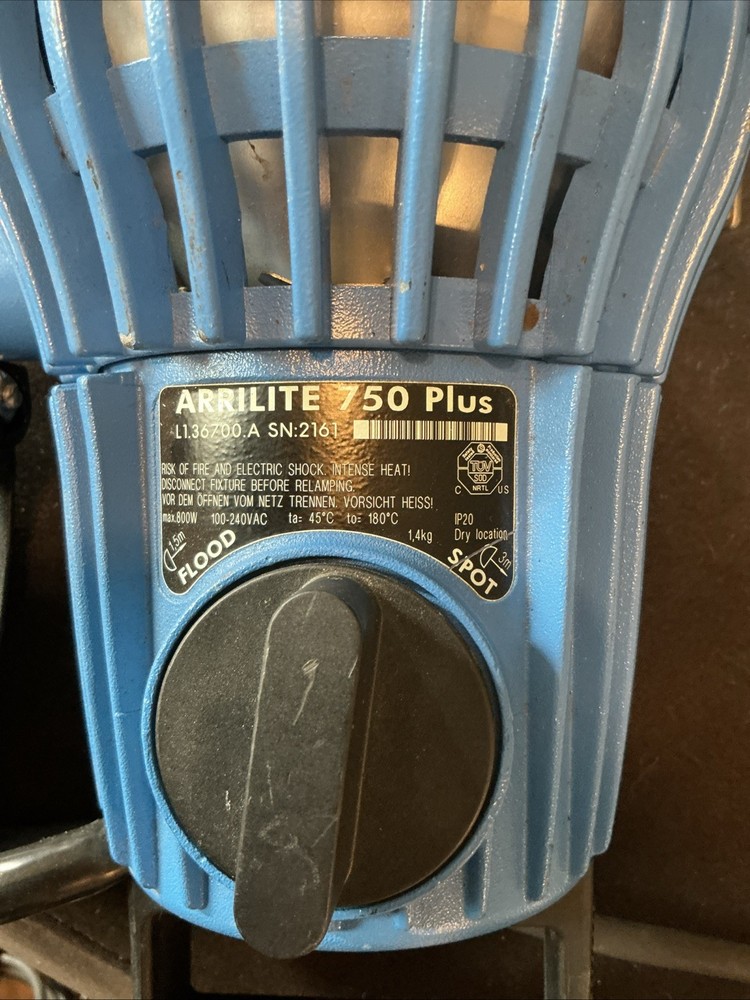 ARRI 750 Plus Studio Light used - JO