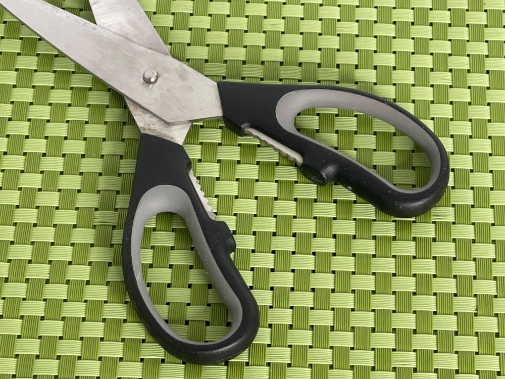 JA Henckels STATEMENT Stainless Shears Scissors Kitchen Tool - 7 3/4"