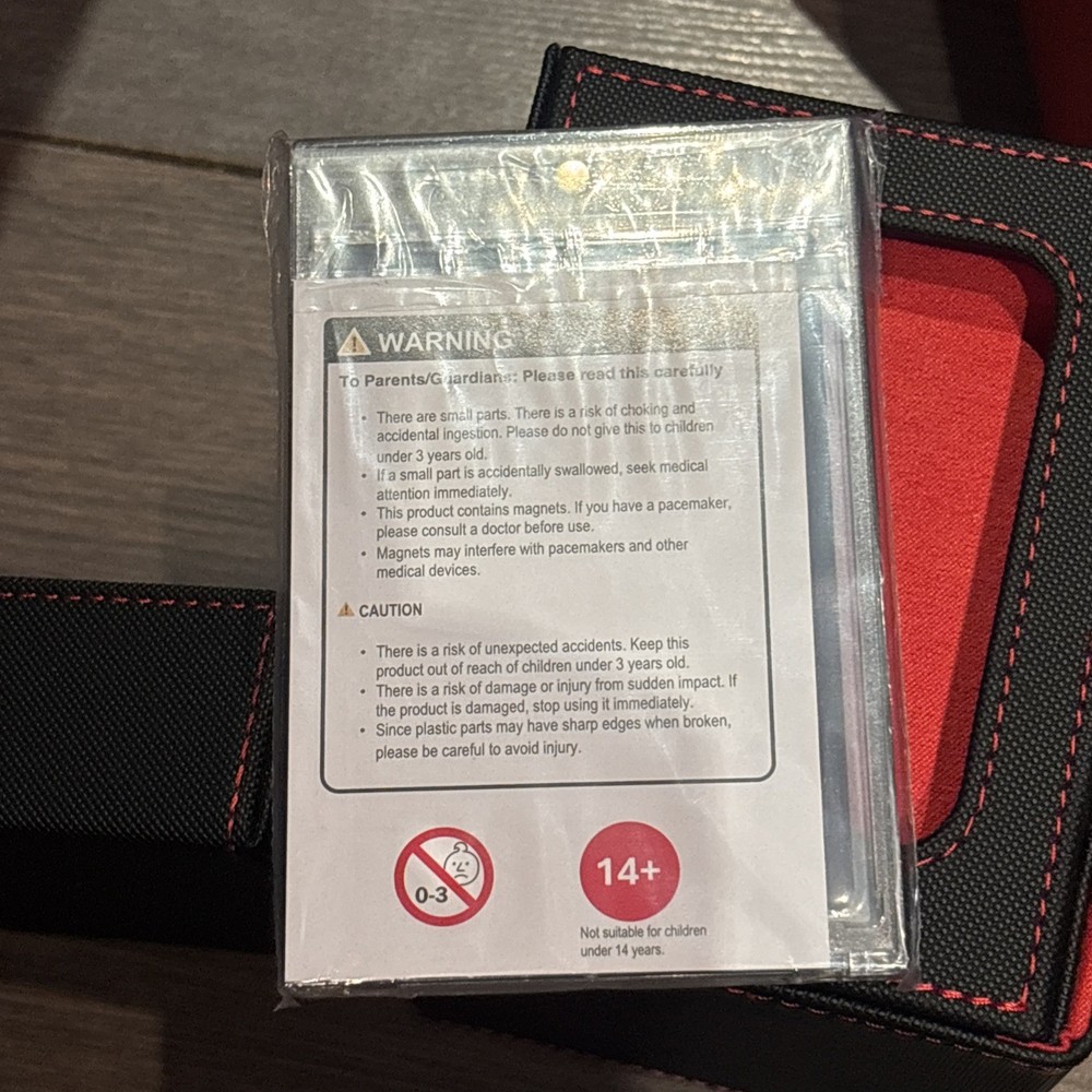 Mage Tech Card Deck Box for Commander Deck, Black/Red) NEW