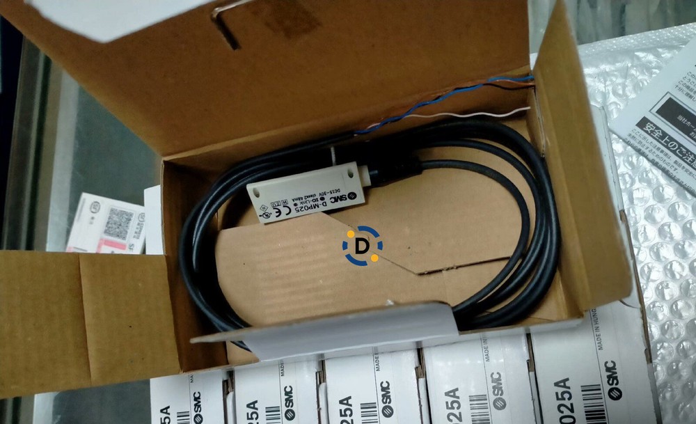 New SMC D-MP025A sensor
