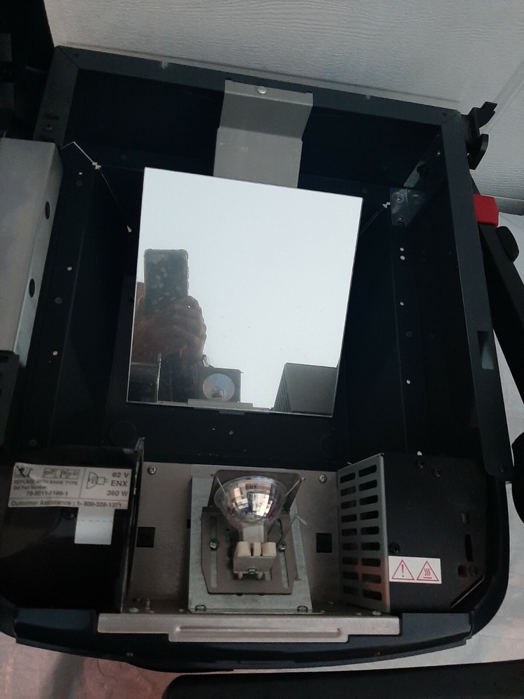 3M 1810 Overhead Projector Model Series 1800AJA