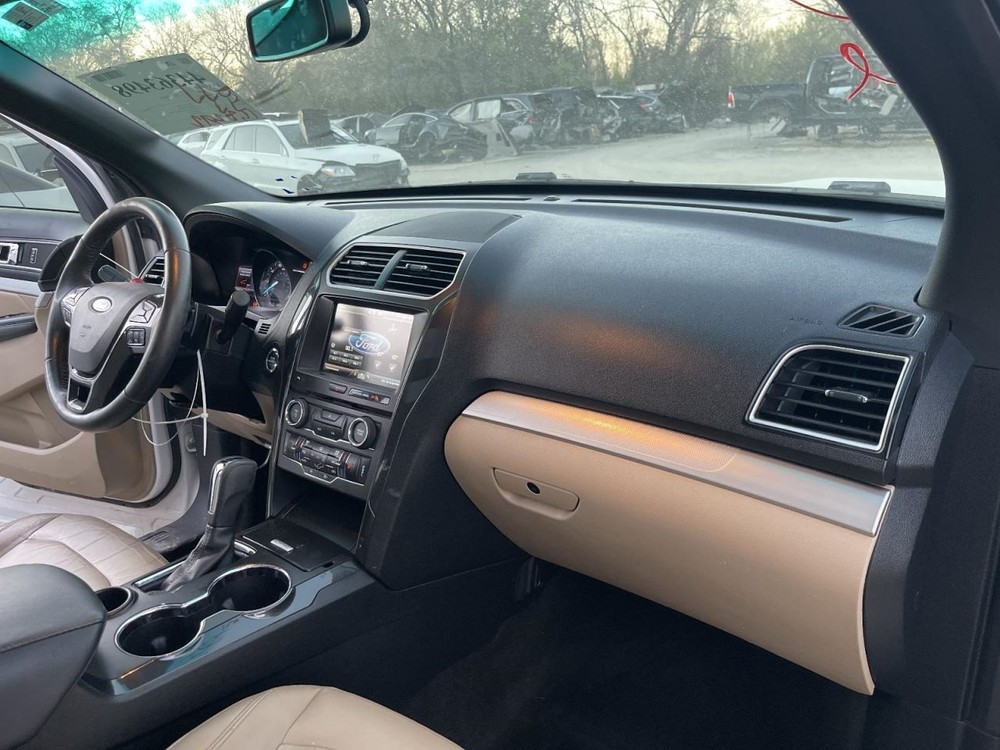 Camera/Projector Camera Rear Fits 16 EXPLORER 1014611