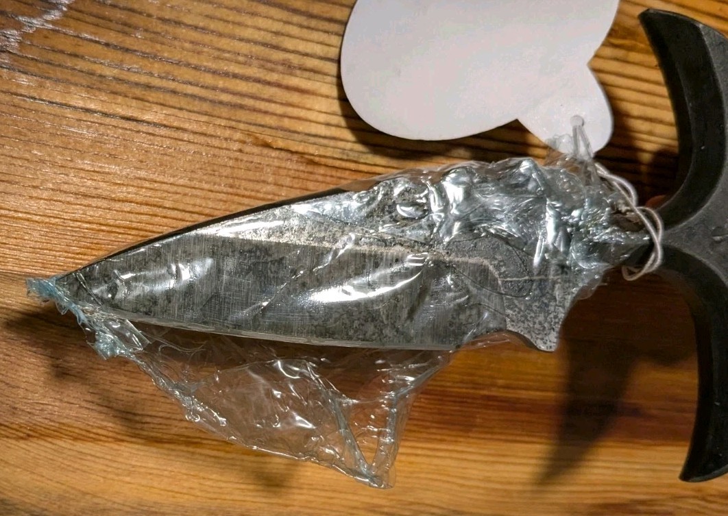 The Ace zombie tools retired blade knife / dagger