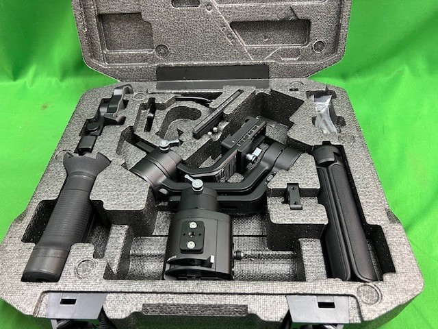 DJI Ronin-SC R18 Handheld Gimbal Stabilizer MINT (E14)
