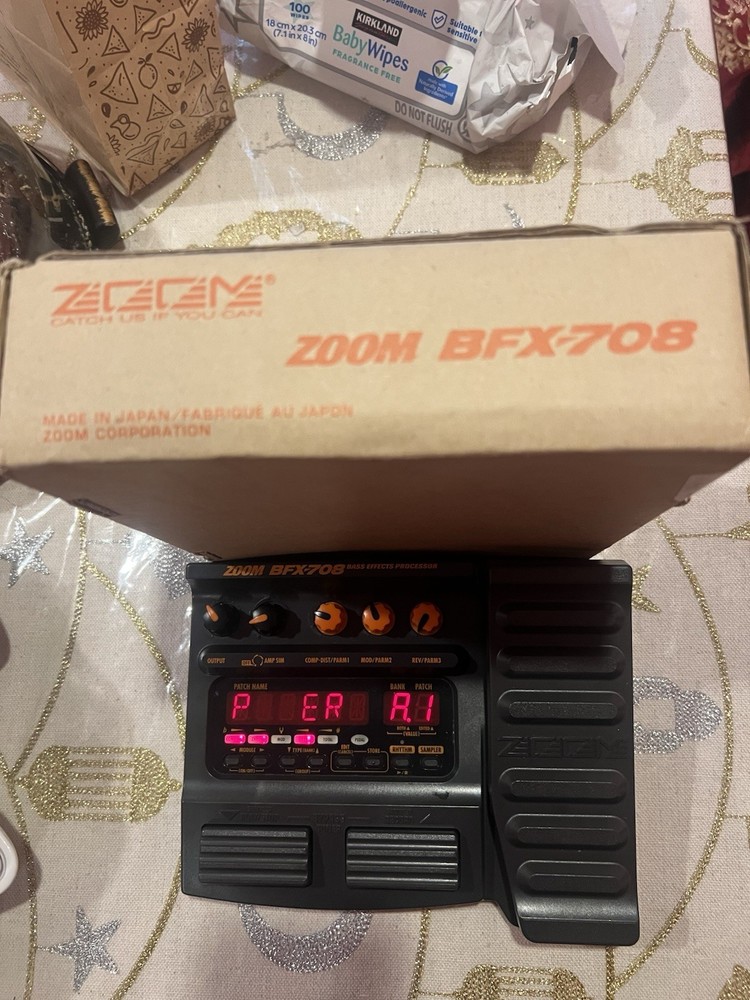 Zoom BFX-708 Bass Effects Processor