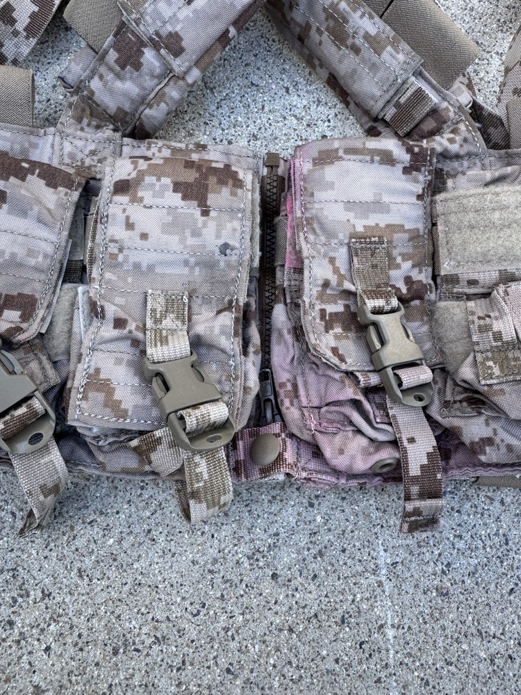 Eagle Industries Split Zip MPCR V2 AOR1 Multi-Purpose Chest Rig