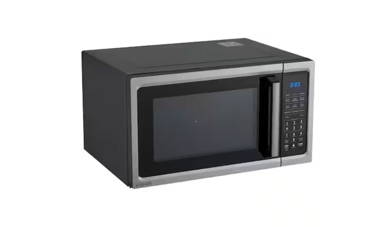 Vissani EC042A2KJCLPF 1.5 cu.ft. Countertop Microwave with Air Fry - Refurbished
