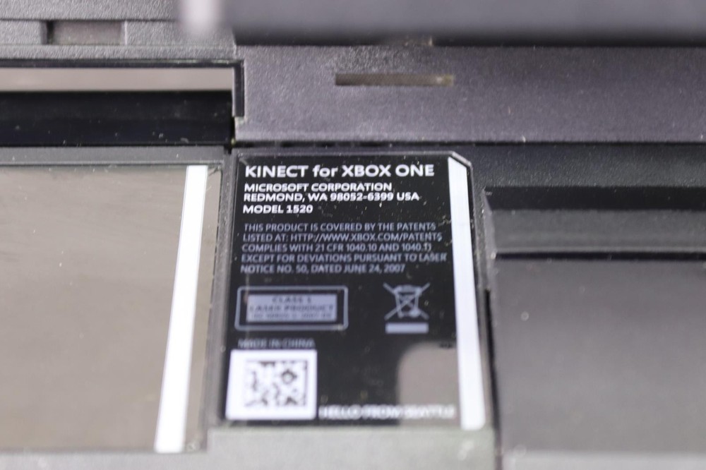 Microsoft Xbox One Kinect Wired Motion Sensor Black Model 1520 OEM