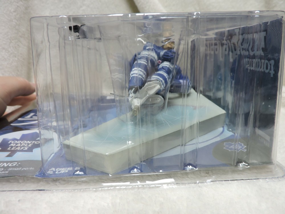 McFarlane Sundin Toronto Maple Leafs Series One Action Figure 2001