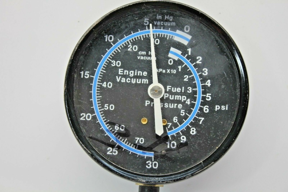 Fuel Pump Pressure / Engine Vacuum Dial Guage