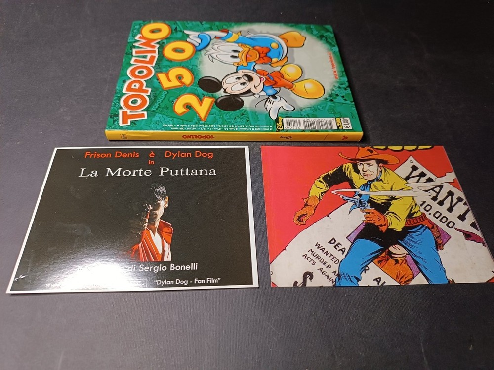 MICKEY MOUSE comic number 2500 with postcards
