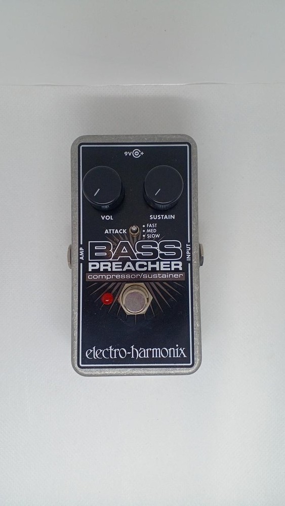 ELECTRO HARMONIX BASS PREACHER effector