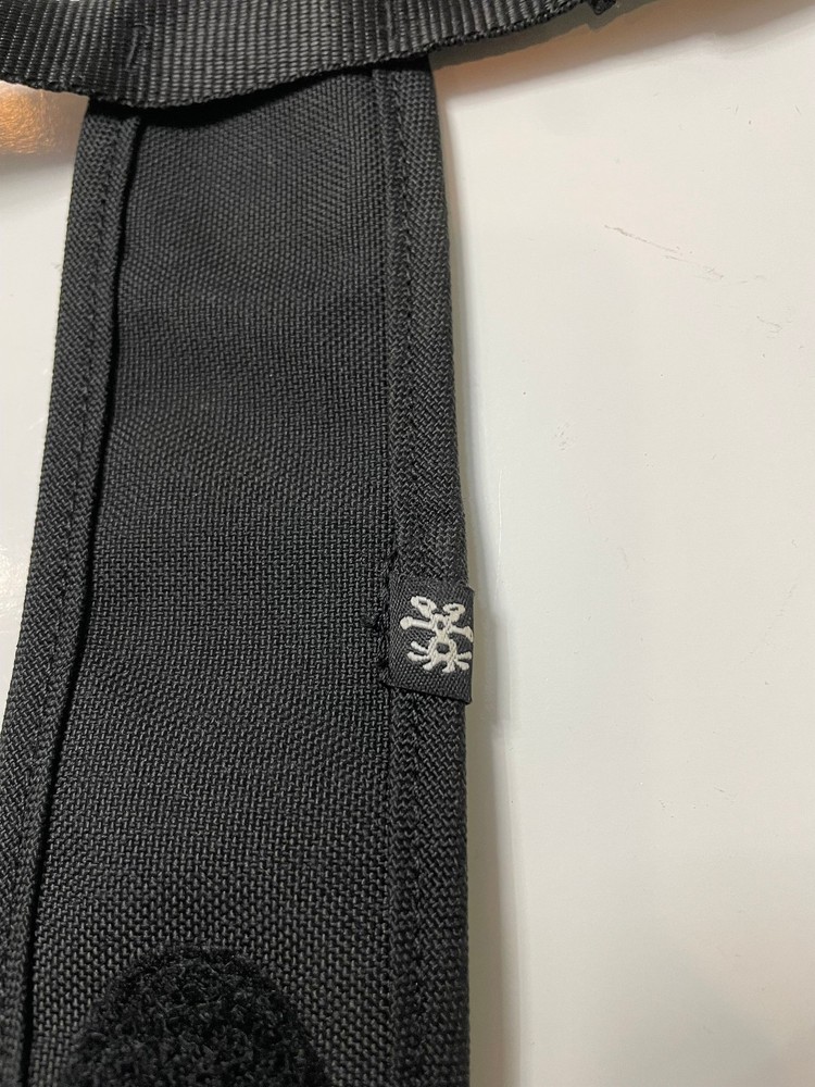 Crumpler Small Shoulder Strap Pad with Buckle Black