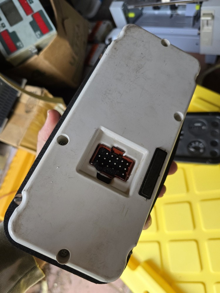 Textron Cushman Speed Panel 12V.NEG.GND