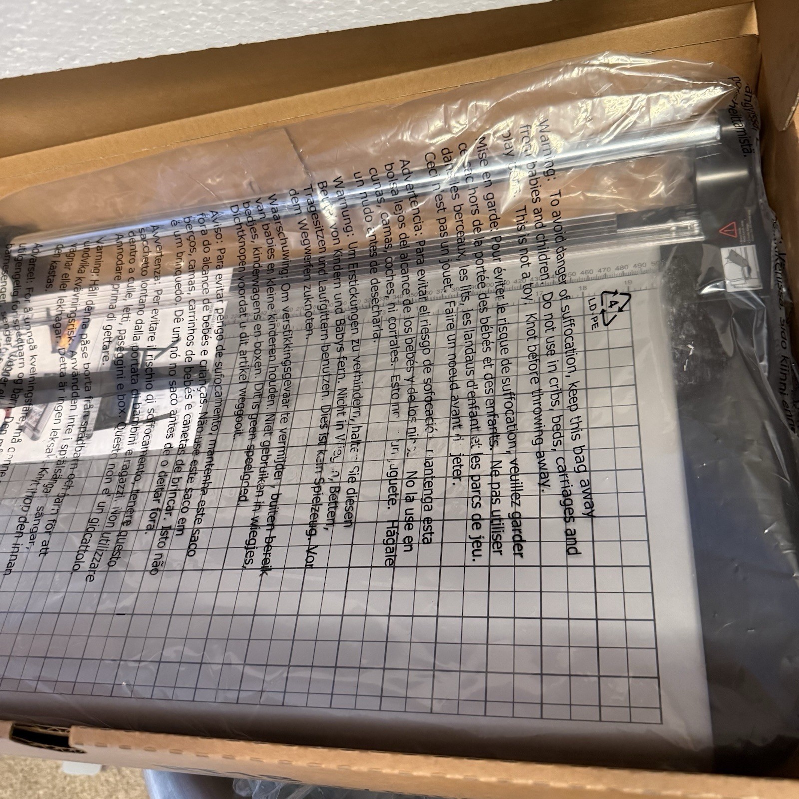 United 18" Rotary Paper Trimmer 15 Sheet Capacity Silver/Black (RT18)