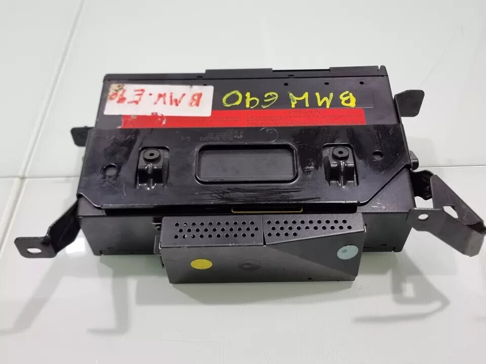 BMW E81 E87 E90 E91 E92 E93 1 3 SERIES 6-DISC CD CHANGER WITH MAGAZINE 6977759