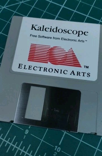 Amiga Workbench Commodore Version 1.2 & Basic Floppy Disk +3