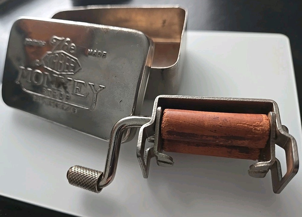 The Kirbee Monkey Strop