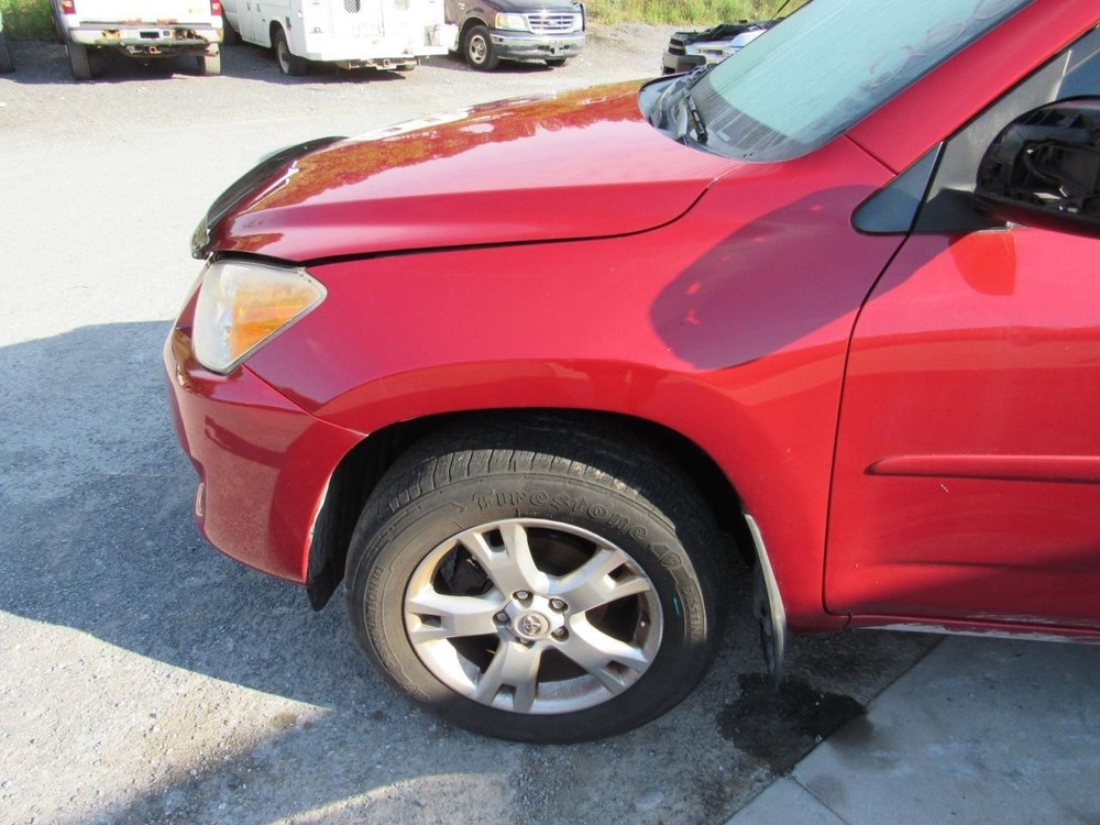 RAV 4 2011 Glove Box 1065521