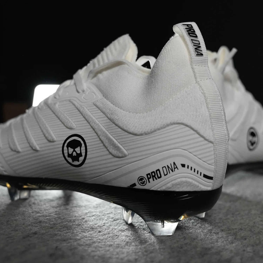 Infamous Pro DNA Voltrax Cleats - White - Size 13