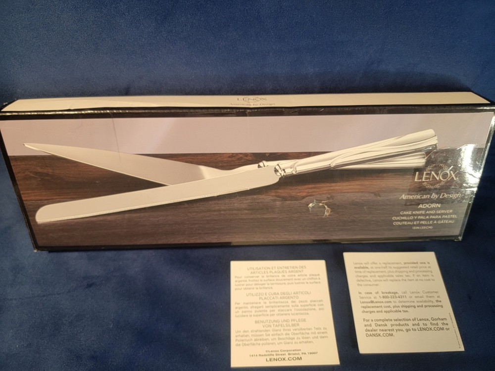 Lenox Cake And Server Set. Adorn