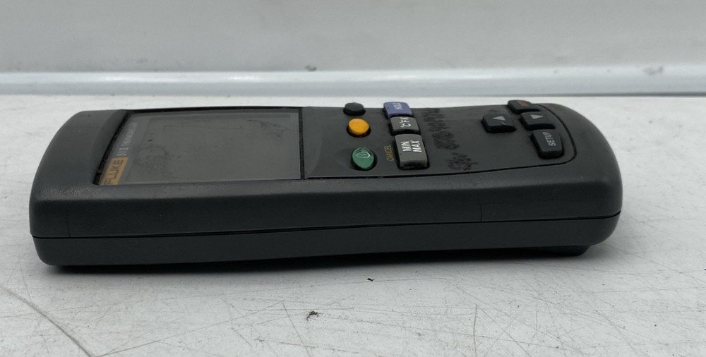 Fluke 51 II Single Input Digital Thermometer