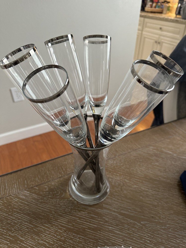 mid century champagne Flutes