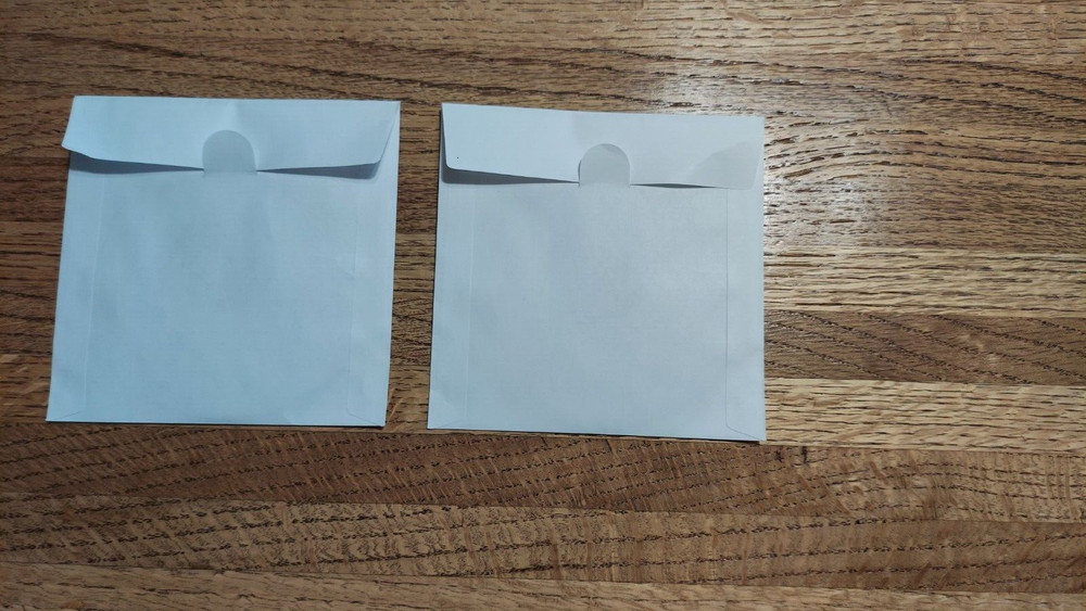 White Paper Sleeves CD/DVD Window with Flap - 100/pkg