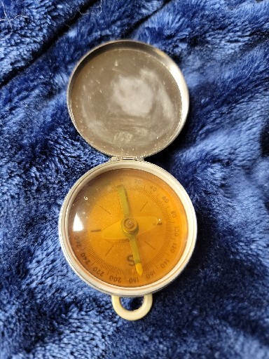 VINTAGE COMPASS