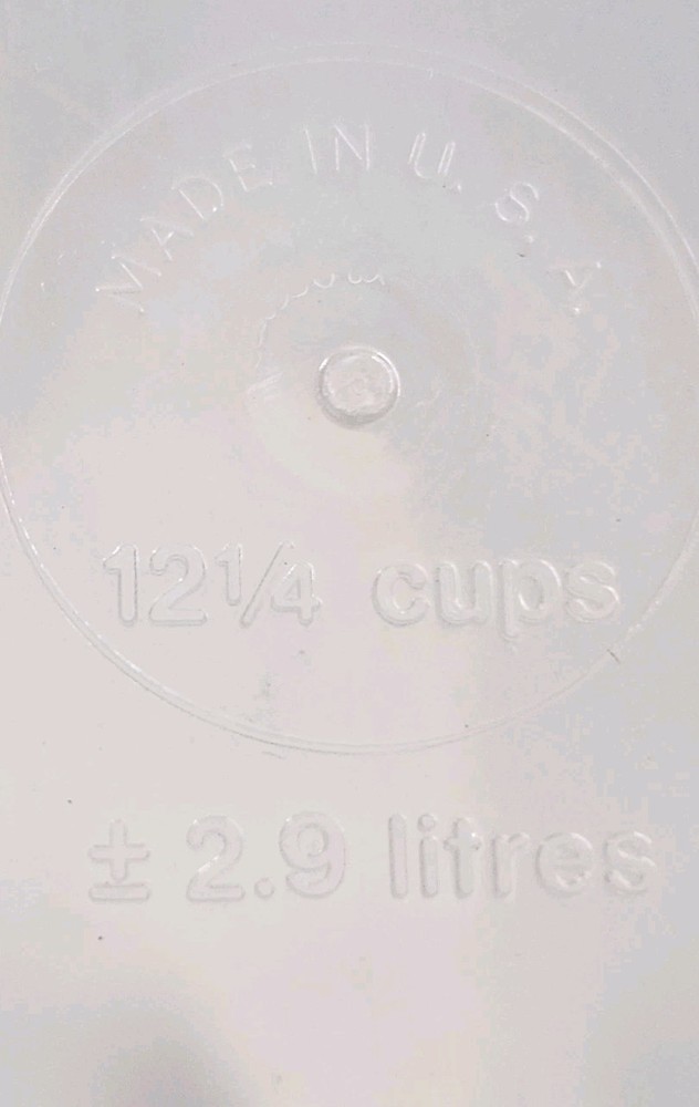 Tupperware 1615-2 12-1/4 Cups Liguid Pitcher Container Without Lid NEW