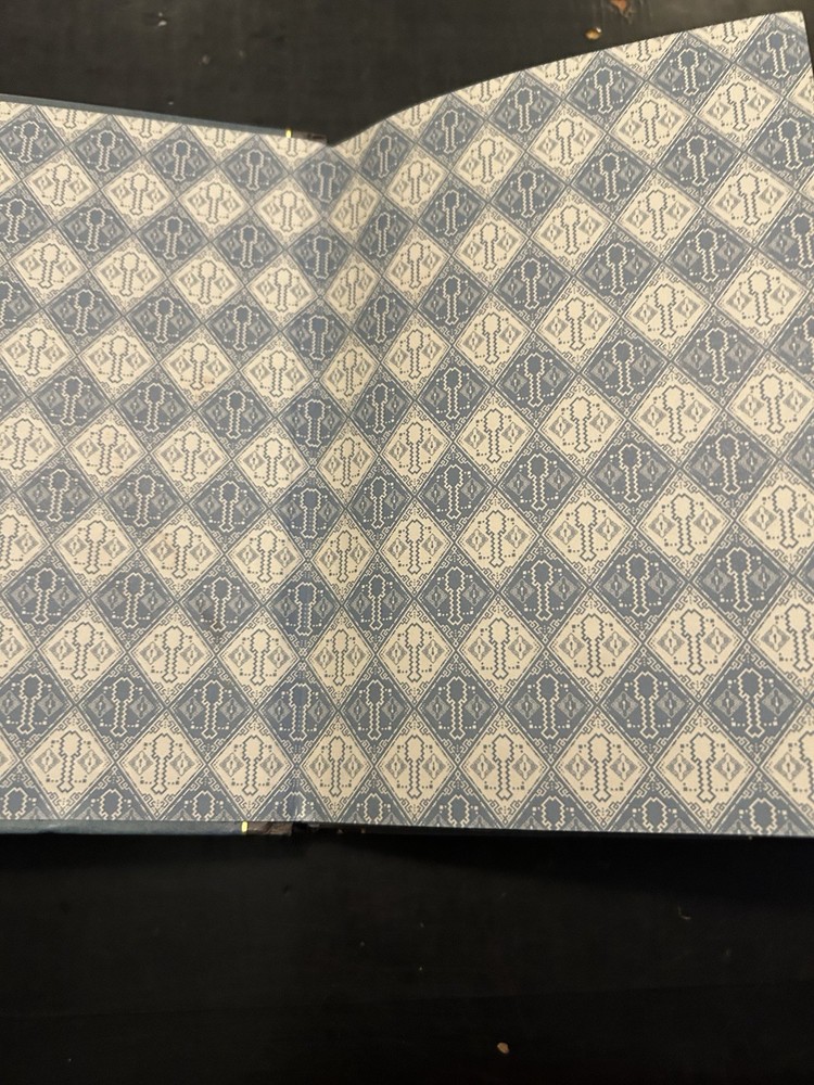 Scholastic Minecraft Illustrated Construction Handbook Official Strategy Guide