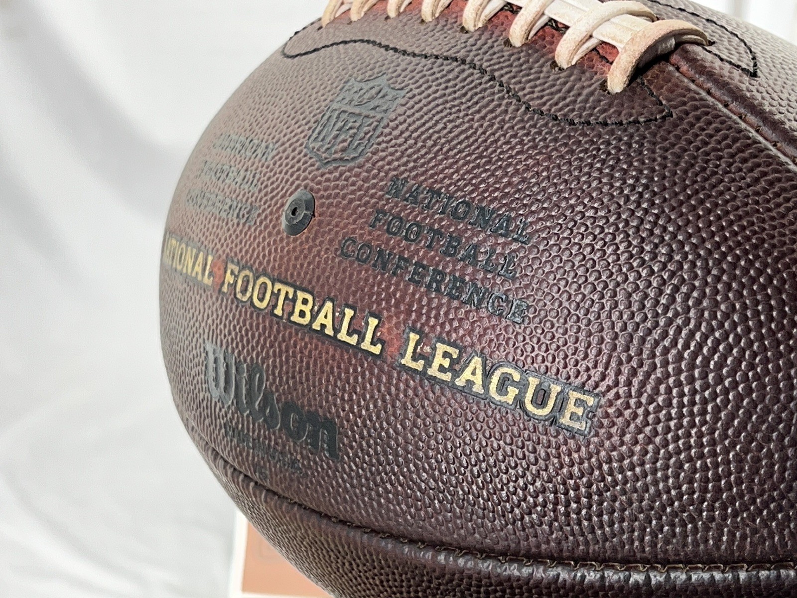 Flash sale!! RAMS LOGO - NFL "The Duke" Wilson Football - Prepped & Conditioned