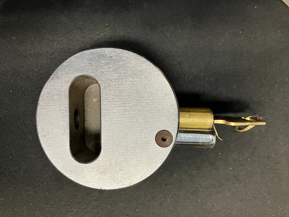 Mobile Mini Storage Guard Lock and Key