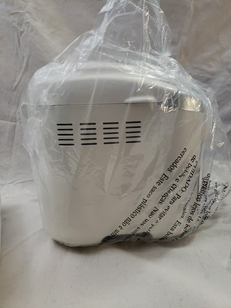 Oster CKSTBR9050 2lb 13 Setting Programmable Express Bake Bread Maker White