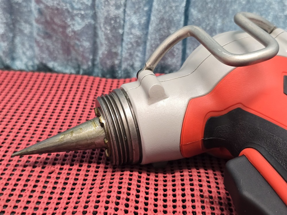 MILWAUKEE 2474-22 M12 PEX EXPANDER KIT