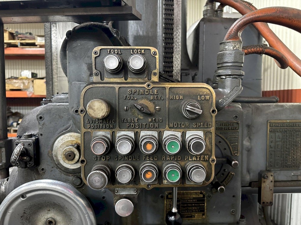 3" DEVLIEG 3B-48 HORIZONTAL BORING MILL. STOCK # 0255124