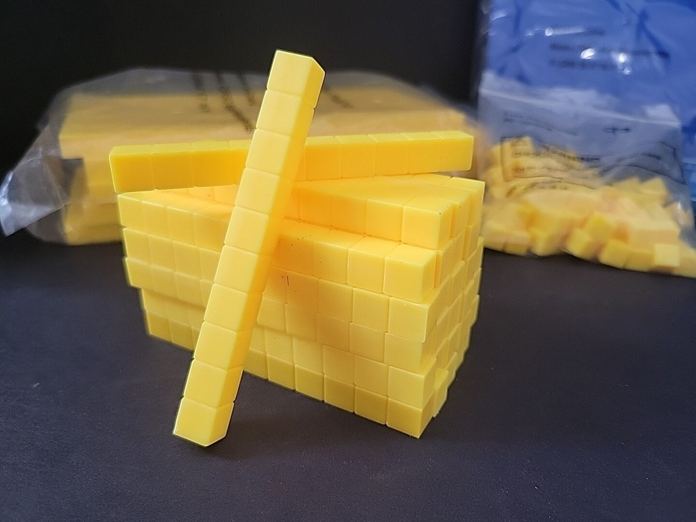 MATH Base Ten Learning Cubes Blocks 141 pc Teaching Blocks Blue Yellow + Bonus