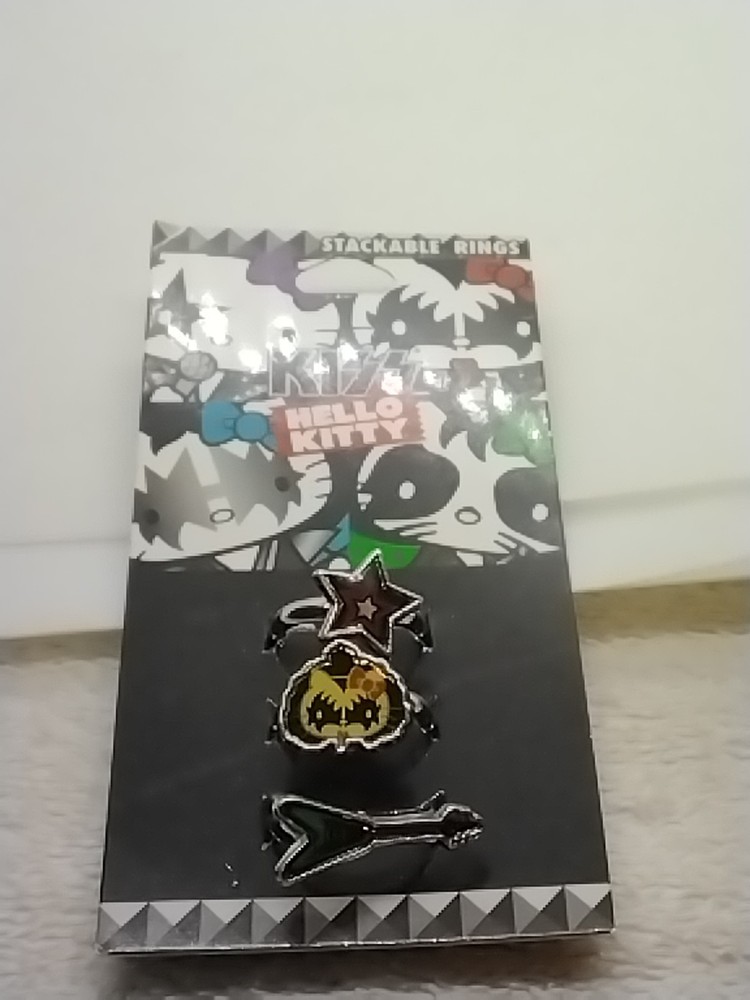 2012 Kiss Catalog Hello Kitty Stackable Rings - *RARE*