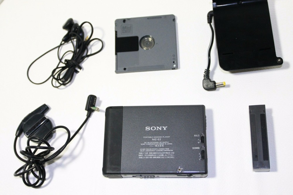 Sony md minidisc player MZ-E2 working