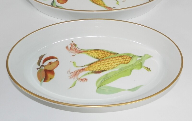 2 Vintage Royal Worcester Evesham Oval Baker Dishes